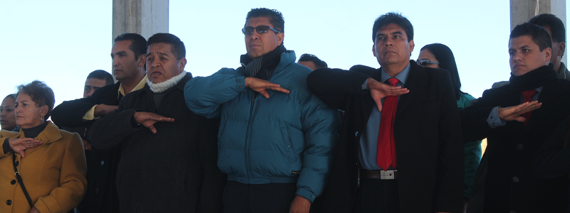 Efraín Ávila Arellano, un amigo que me impulso para entrar en este camino y salir adelante en este esfuerzo por sacar adelante a nuestro municipio Efraín Ávila Arellano, un amigo que me impulso para entrar en este camino y salir adelante en este esfuerzo por sacar adelante a nuestro municipio